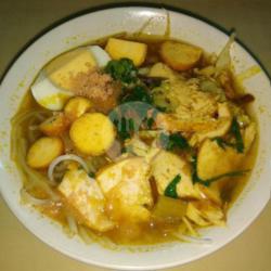 Soto Daging Telur Muda