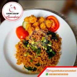 Mie Goreng Chicken Crispy