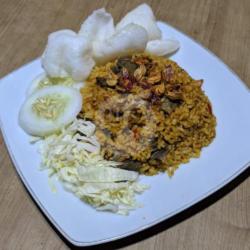Nasi Goreng Ayam   Kulit Ayam Kriyuk