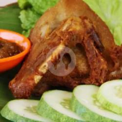 Bebek Goreng Dada