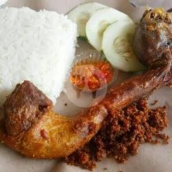 Nasi Kepala Bebek