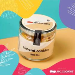 Almond Cookies Kaca