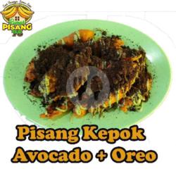 Pisang Kepok Crispy Toping Avocado   Oreo