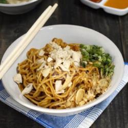 Mie Yamien Manis   Baso Ceker