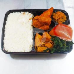 Nasi Ayam Goreng Box Bento