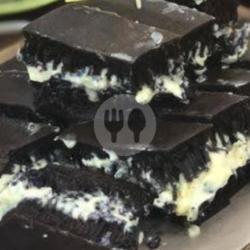 Martabak Bandung Durian Keju Kacang Coklat