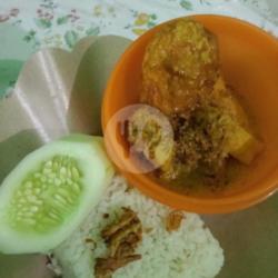 Nasi Kare Telur