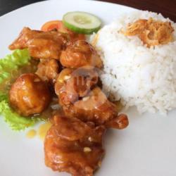 Nasi Ayam Saus Mentega