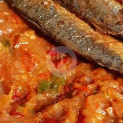 Ikan Asin Peda Goreng Sambal Bawang/tomat Lalapan