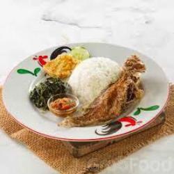 Nasi Ikan Kerapu Goreng