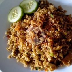 Nasi Goreng Campur(ayam. Bakso. Sosis. Cumi)