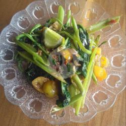 Plecing Kangkung Goreng