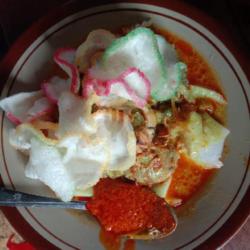 Ketupat Sayur Tahu Kentang Telur