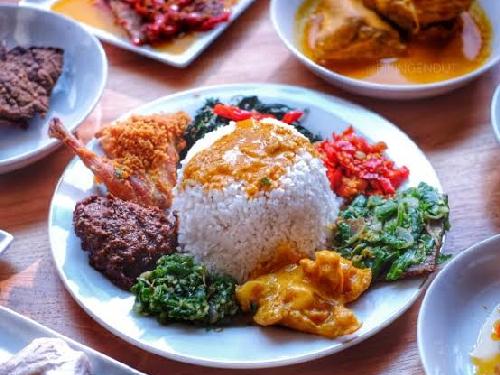 Nasi Padang Pondok Sari Masakan Padang, Kalideres