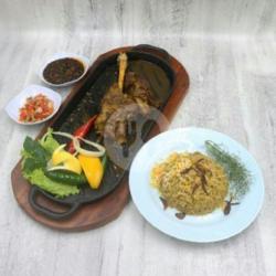 Kambing Bakar Madu Premium