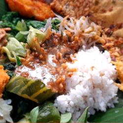 Nasi Pecel Pedas