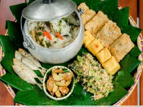 Resto  Coffe Kadaka Hill