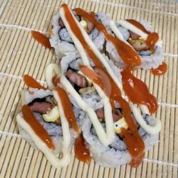 Kani Sosis Tamago Roll