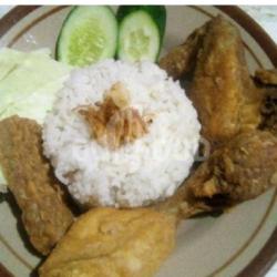 Nasi Sayap Goreng Teh/jeruk