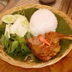 Bebek Paha   Nasi Putih