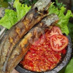 Nasi Lalapan Ikan Lele, Sambel Merah/ijo