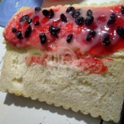 Roti Bakar Kismis ,strawberi