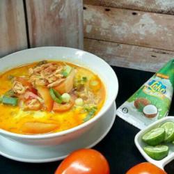 Soto Tangkar Dijakarta Hanya Soto Tanpa Nasi. Isi Babat, Kikil, Iso, Paru