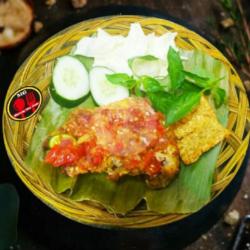 Ayam Geprekk  Sambal Geprek Ijo