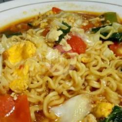 Mie Nyemeuk Special