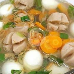 Sop Telor Puyuh Bakso Premium