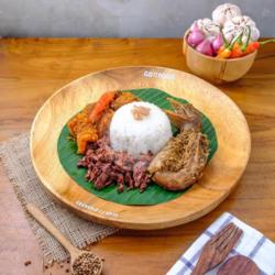 Nasi Gudeg   Krecek   Kepala