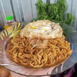 Mie Pedas Gila Telor Ceplok