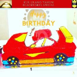 Kue Ultah Spesial Bakerry, Dekorasi Mobil Warna Merah, Uk : 30x22