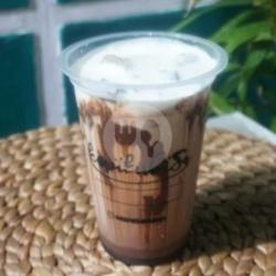 Iced Choco Boba Latte