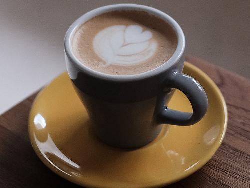 Tautan Coffee, Jl. Mauni No. 19, Kediri