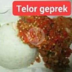 Paket Nasi Telor Geprek   Free Es Teh