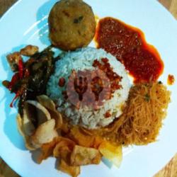 Nasi Gurih   Perkedel, Dijamin Enak