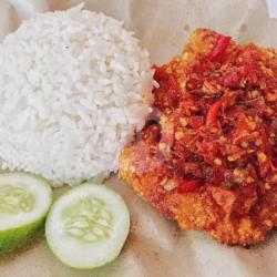 Ayam Katsu Crispy Geprek Sambal Terasi