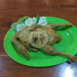 Bebek Utuh Goreng