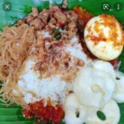 Nasi Uduk Telor Belado