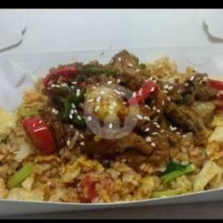 Nasi Goreng Ayam Saos Lada Hitam