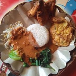 Nasi Pecel Ayam Panggang(paha Bawah)