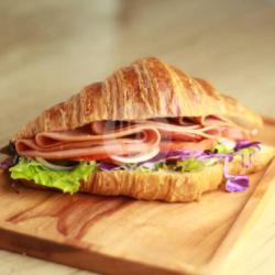 Smoked Beef Croissant