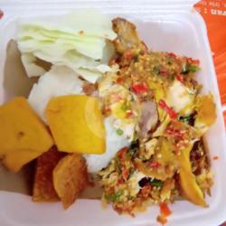 Paket Komplit Ayam Tumbuk Sambal Petir(nasi   Ayam Tumbuk)