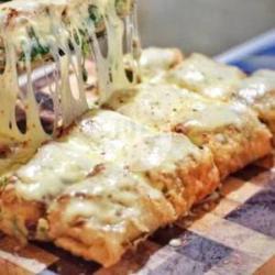 Martabak Jamur Mozarella Sedang