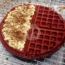 Waffle Redvelvet Tiramisu