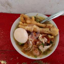 Soto Ayam Ceker Telur