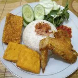 Nasi Sayap Ayam Sambel Ijo/merah