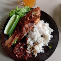 Nasi Ikan Nila Bakar Jooos