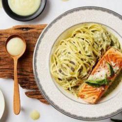 Grill Salmon 100gr   Creamy Spagahetti